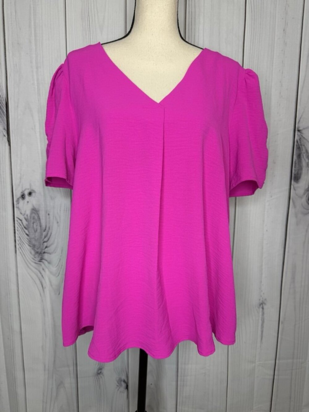 Jodifl Womens Sz Large Hot Pink Short Ruched Sleeve V-Neck Blouse